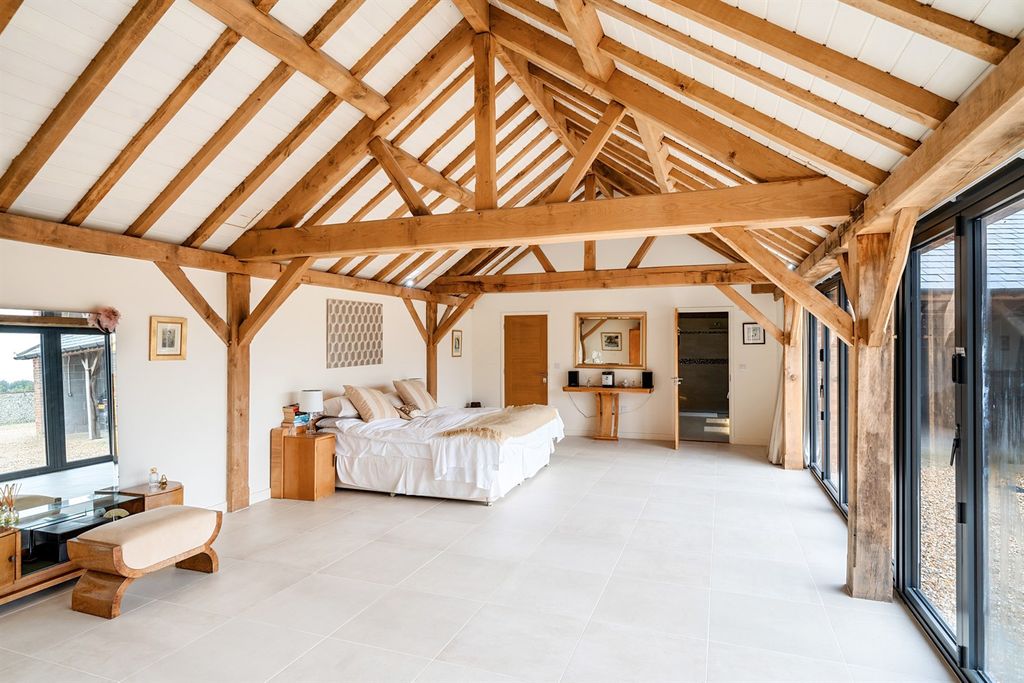 Additional image 16 of 4 bed barn conversion to rentSlatey Barn Langford Farm, Chilgrove Road, Lavant, Chichester, West Sussex PO18