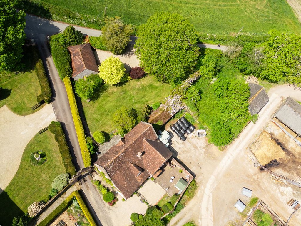 Additional image 29 of 4 bed detached house to rentStock Lane, Landford, Salisbury SP5