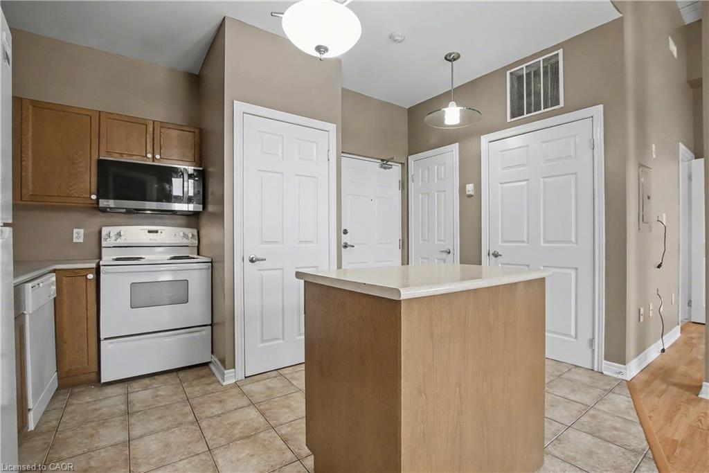 Additional image 6 of 207-6365 Drummond Road, Niagara Falls, ON, L2G 4N1