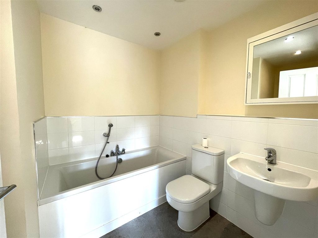 Additional image 15 of 3 bed terraced house to rentCherryholt Road, Stamford PE9