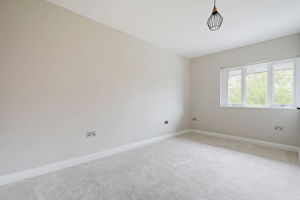 Additional image 15 of 4 bed detached house to rentFurniss Avenue, Dore, Sheffield S17