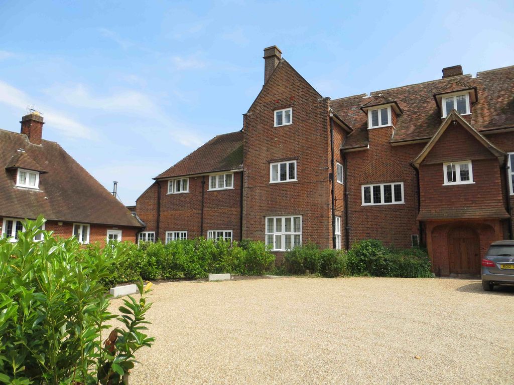 Additional image 6 of Room to rentHunts Lane, Taplow, Maidenhead SL6