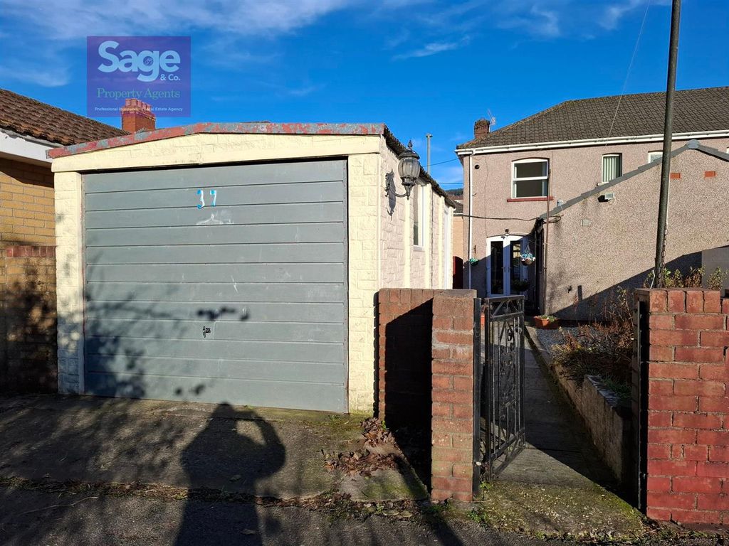Additional image 13 of 3 bed end terrace house to rentGrove Road, Risca NP11
