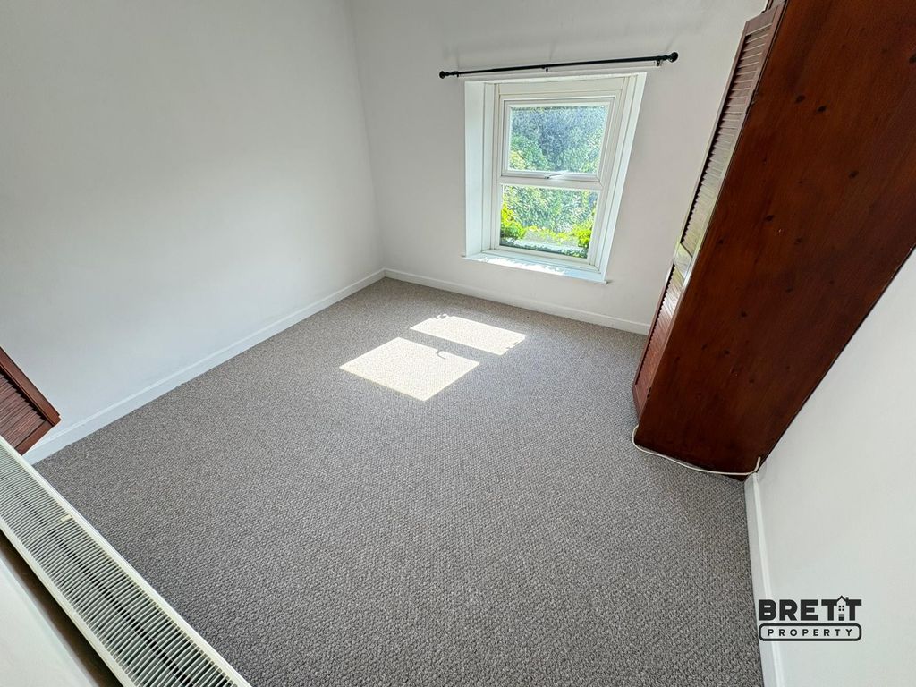 Additional image 6 of 2 bed terraced house to rent21 Commercial Row, Pembroke Dock, Pembrokeshire. SA72