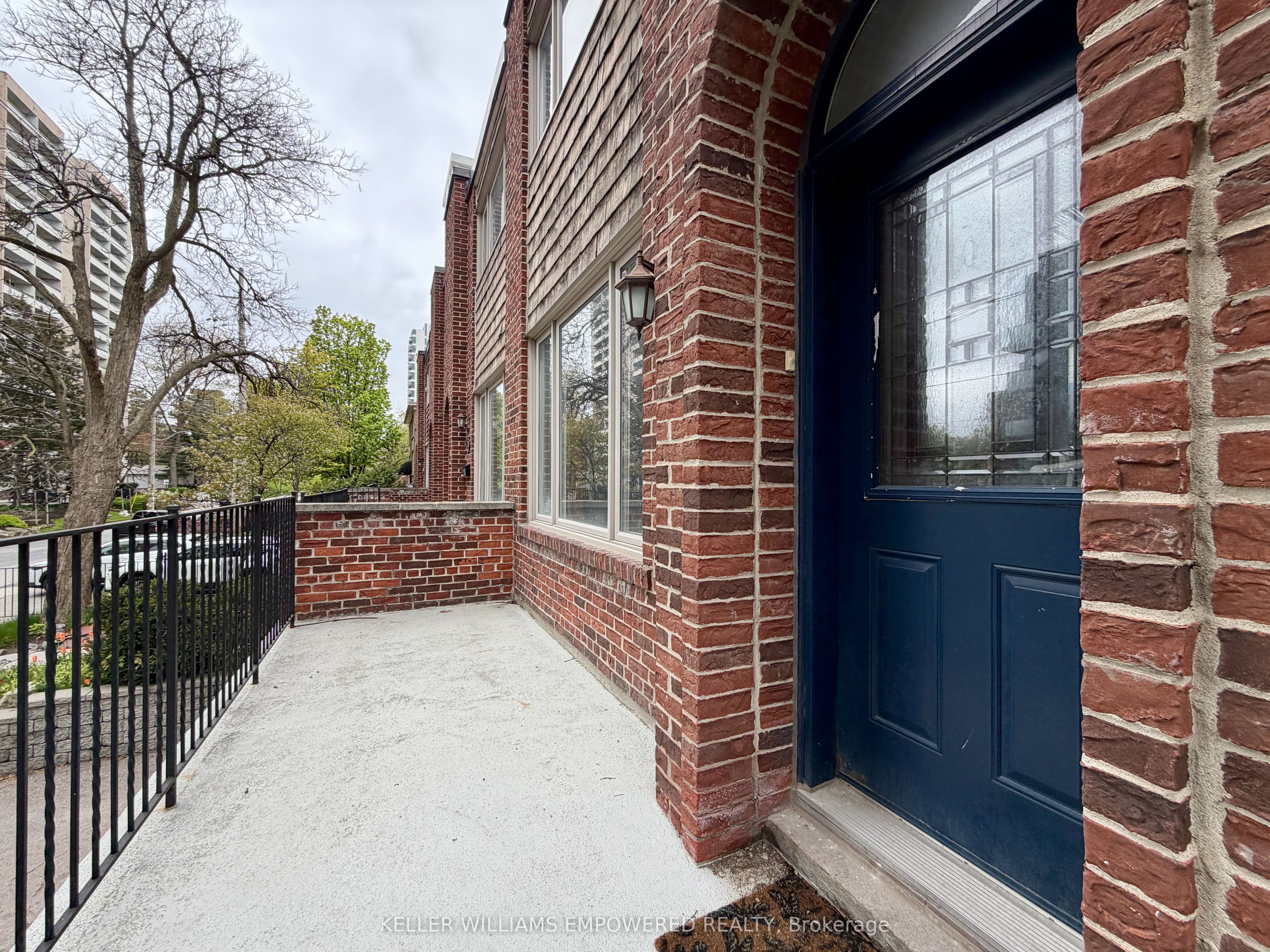 Additional image 2 of 240 Balliol Street, Toronto, ON, M4S 1C5