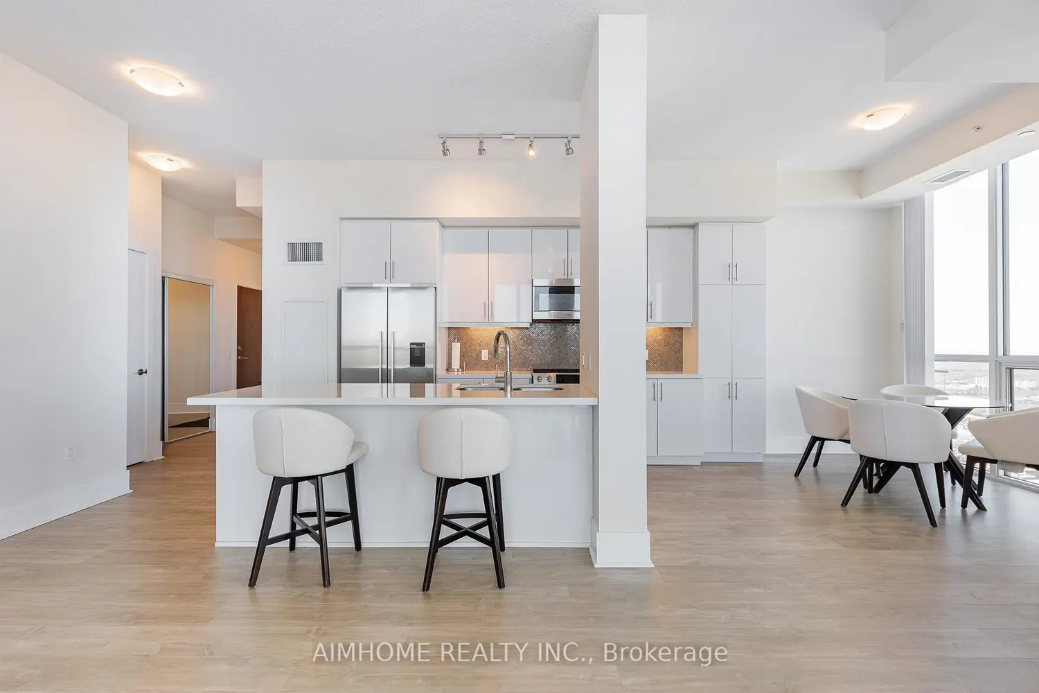 Additional image 6 of 3975 Grand Park Drive 4604