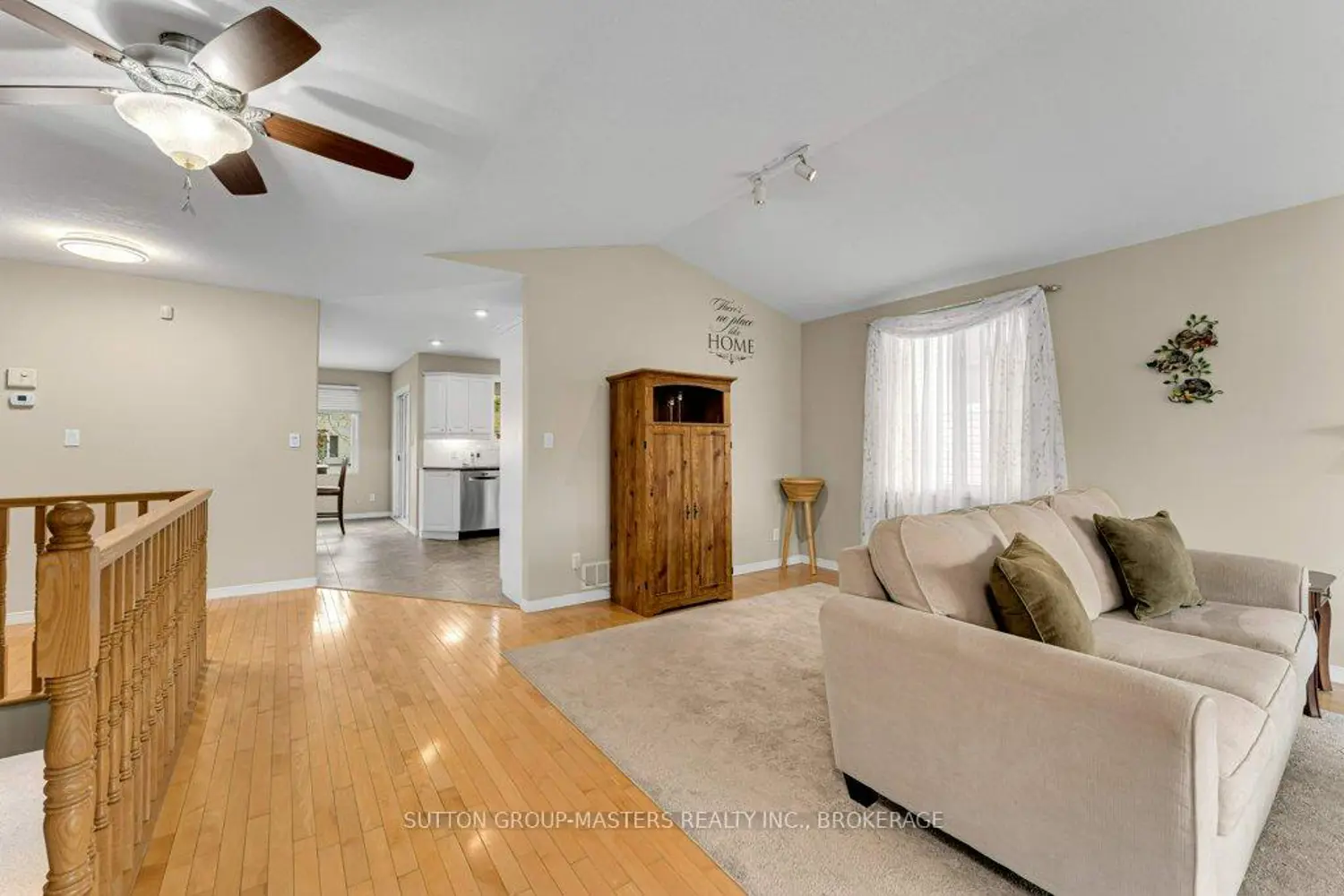 Additional image 5 of 530 Sackville Crescent
