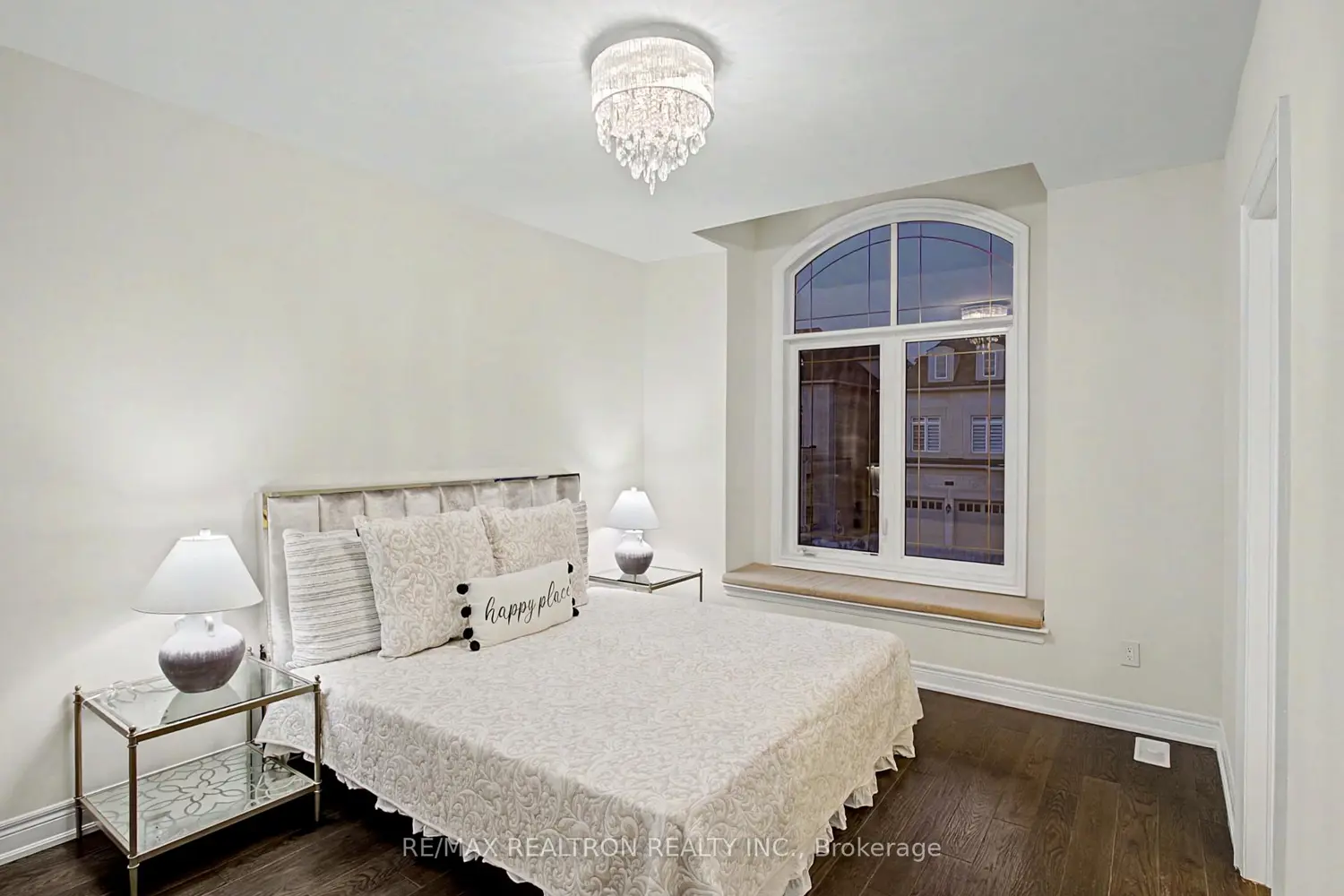 Additional image 17 of 12 Hurst Avenue