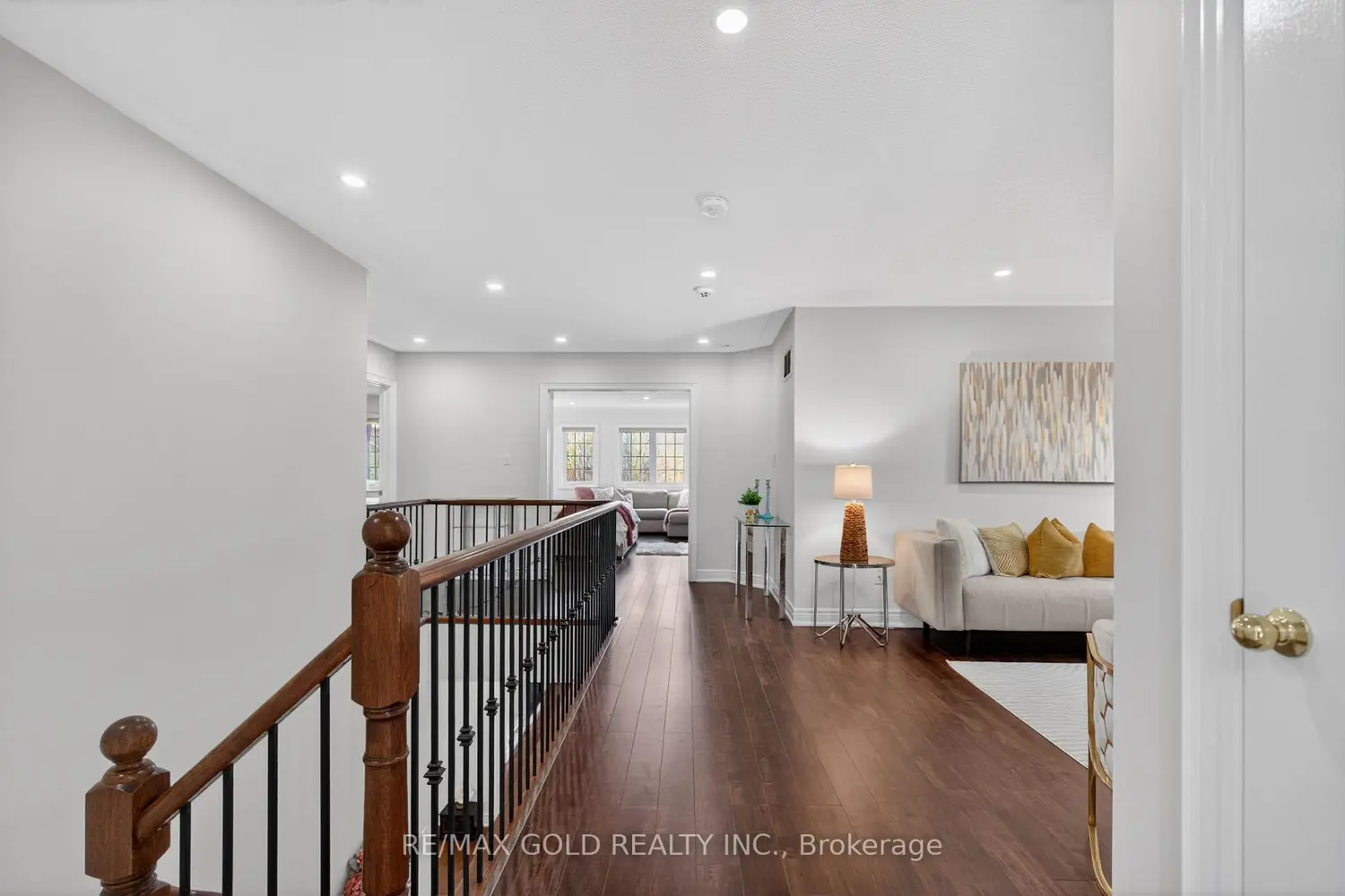 Additional image 9 of 17 Maisonneuve Boulevard