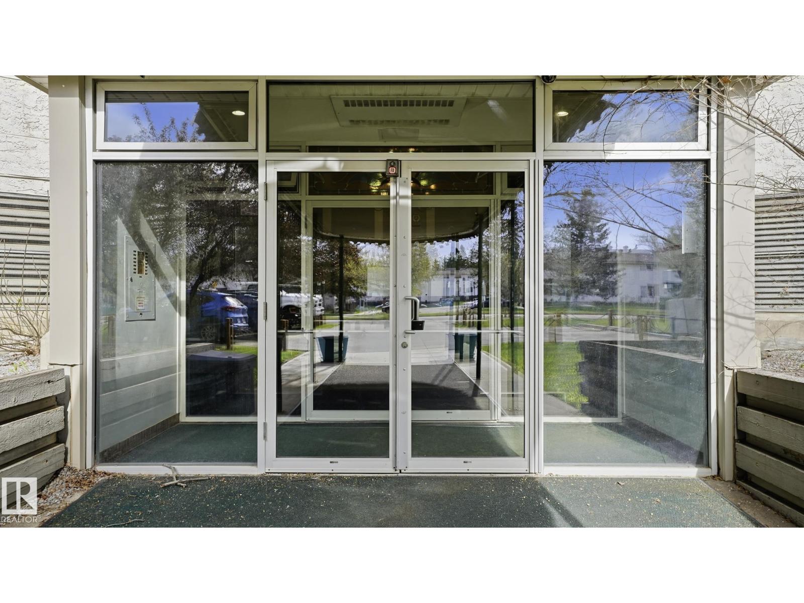 Additional image 3 of 105-5125 Riverbend Road NW, Edmonton, AB, T6H5K5