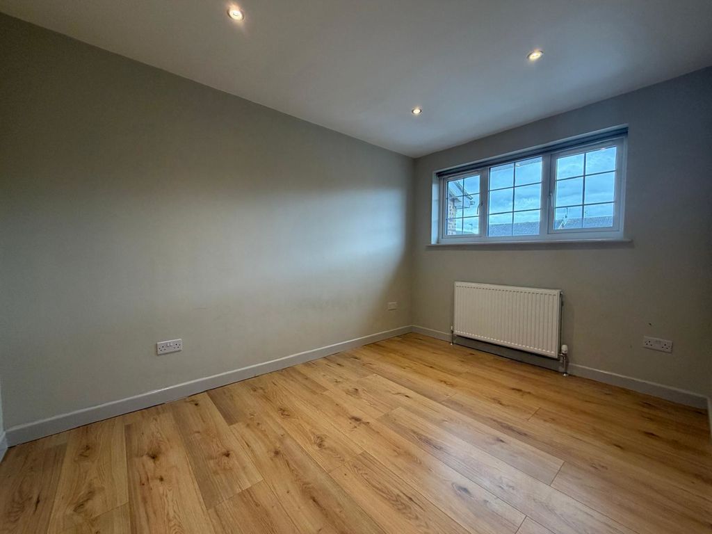 Additional image 13 of 5 bed detached house to rentGrasmere Way, Leighton Buzzard LU7