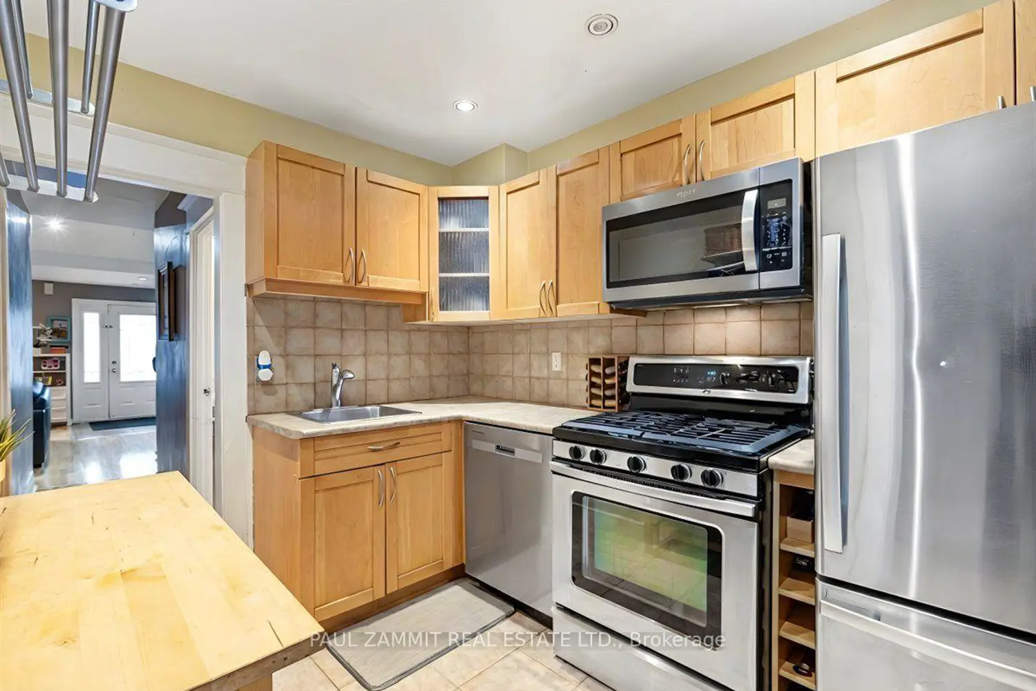 4 Binswood Avenue photo 5
