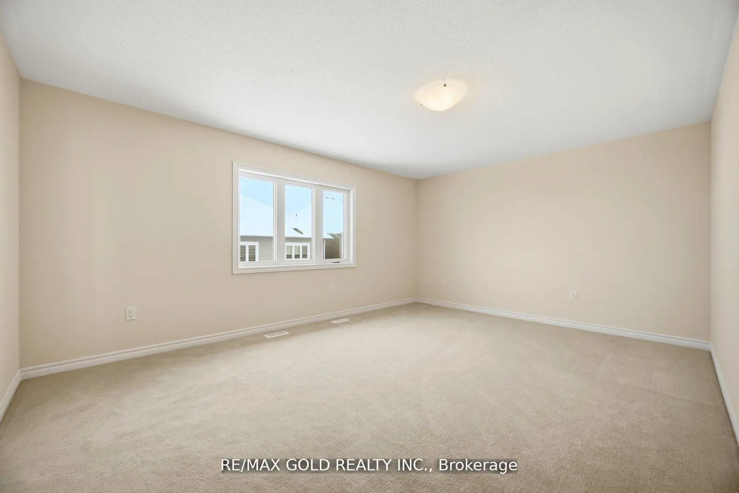 Additional image 7 of 139 Mcgill Avenue