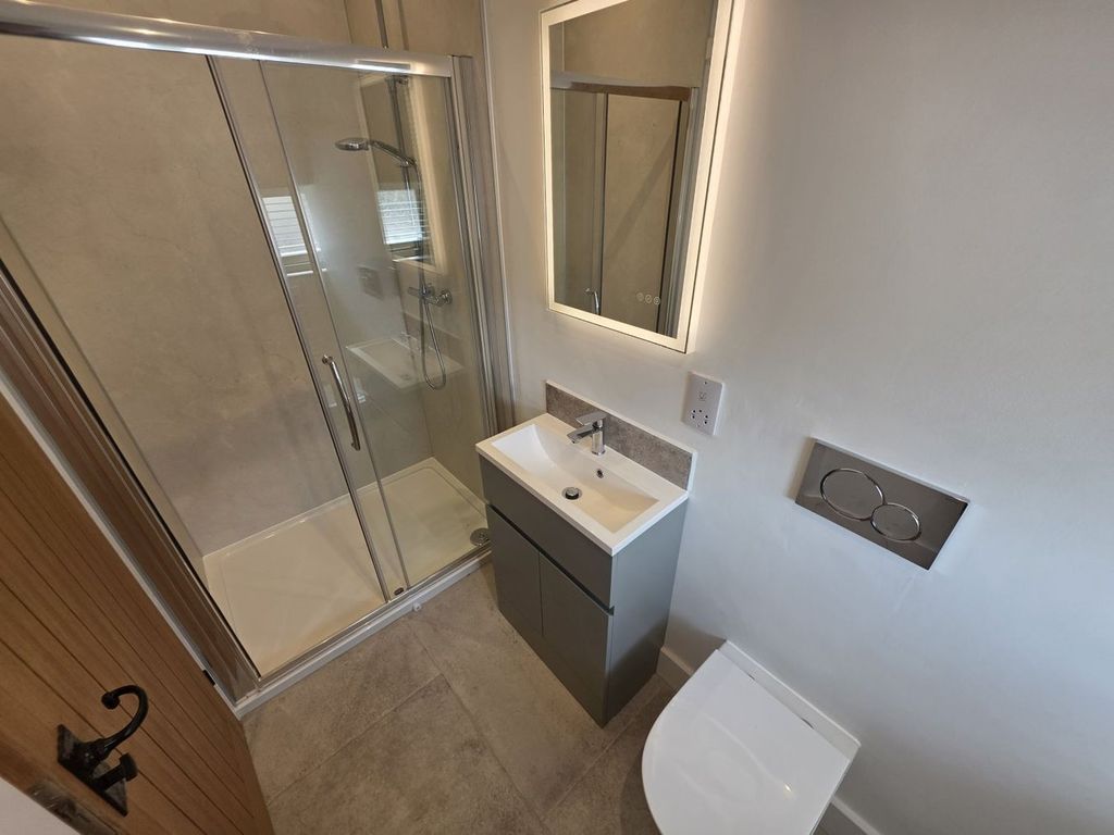 Additional image 14 of 3 bed barn conversion to rentElms Lane, Llantilio Pertholey, Abergavenny NP7
