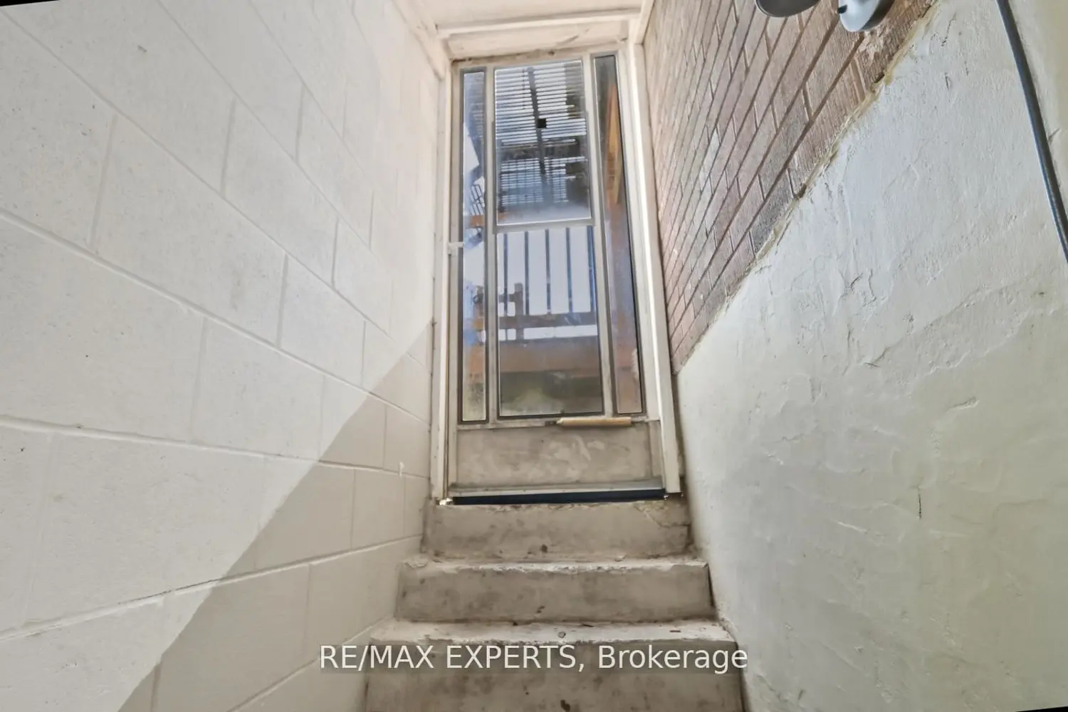 Additional image 11 of 5459 Ontario Avenue