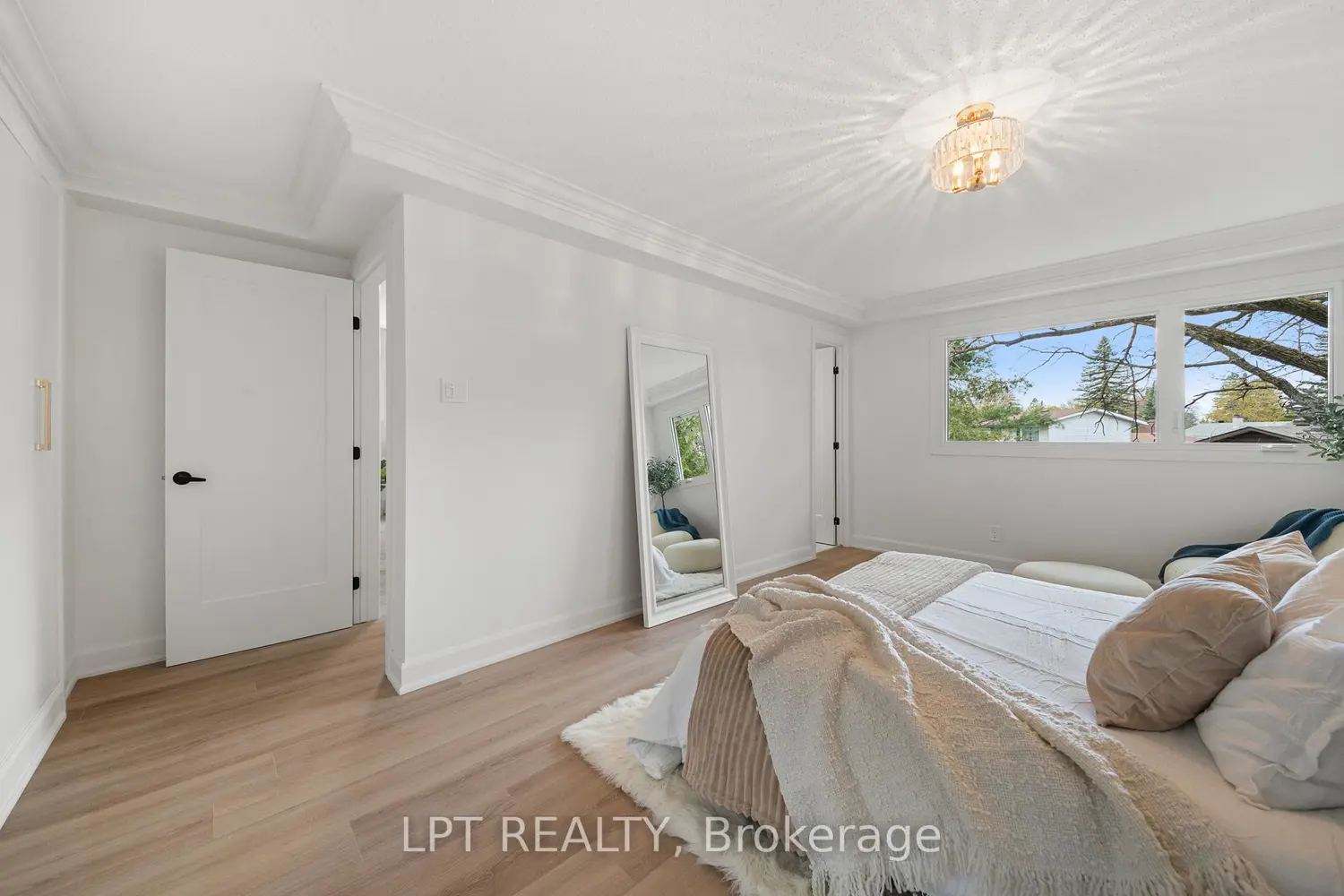 Additional image 9 of 19 Moorcroft Road