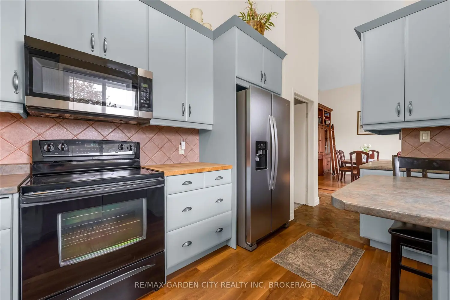 Additional image 2 of 44 Alexandra Boulevard