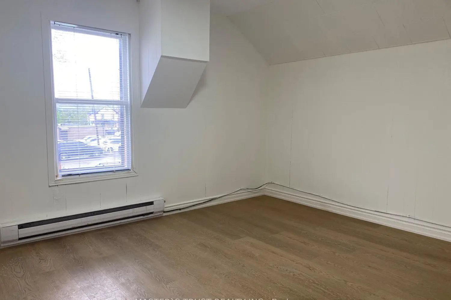 Additional image 12 of 4744 Park Street