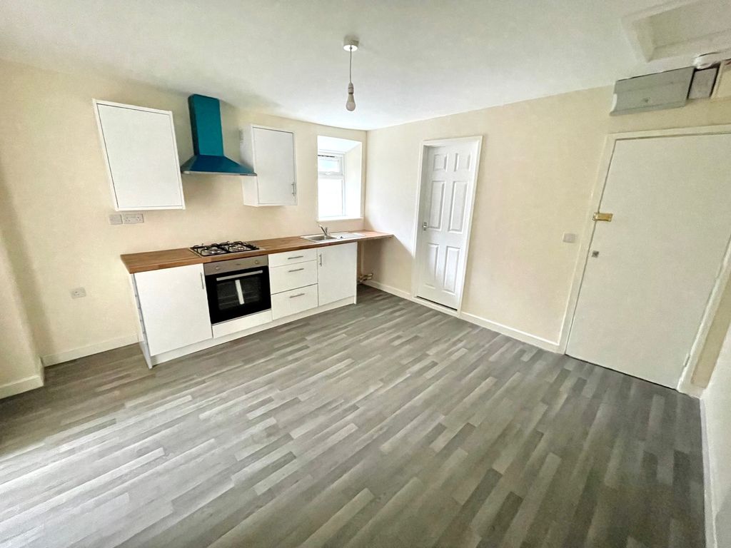 Additional image 2 of 1 bed flat to rentMain Street, Barry CF63