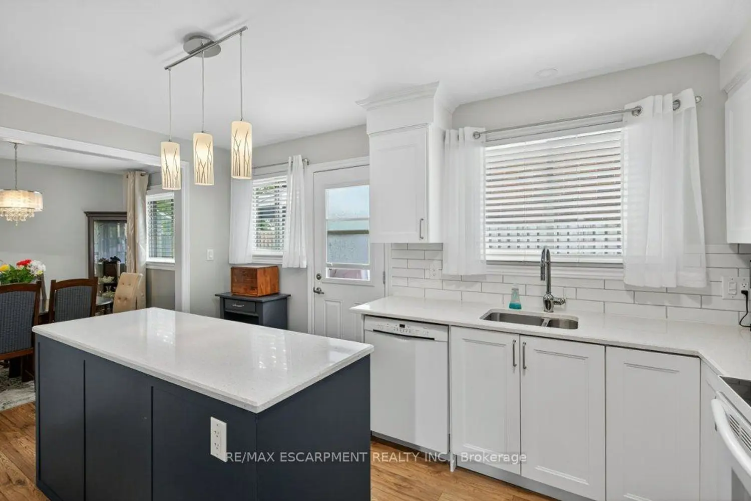 Additional image 6 of 4 Camelot Drive