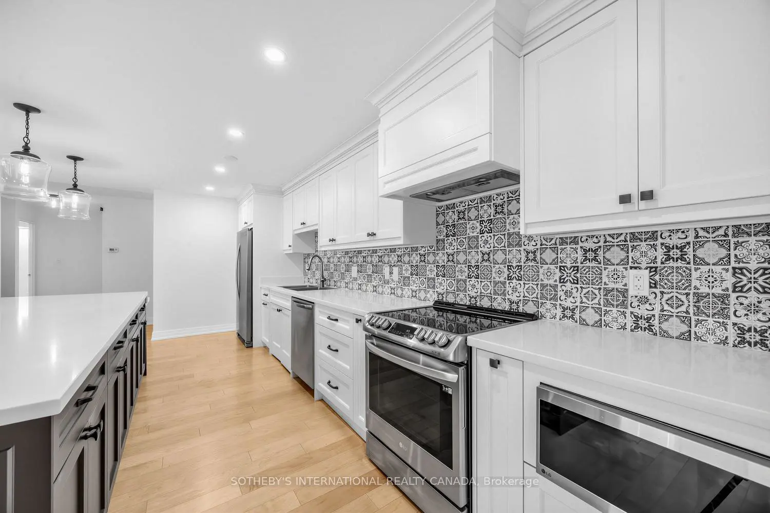 Additional image 8 of 260 Heath Street 410