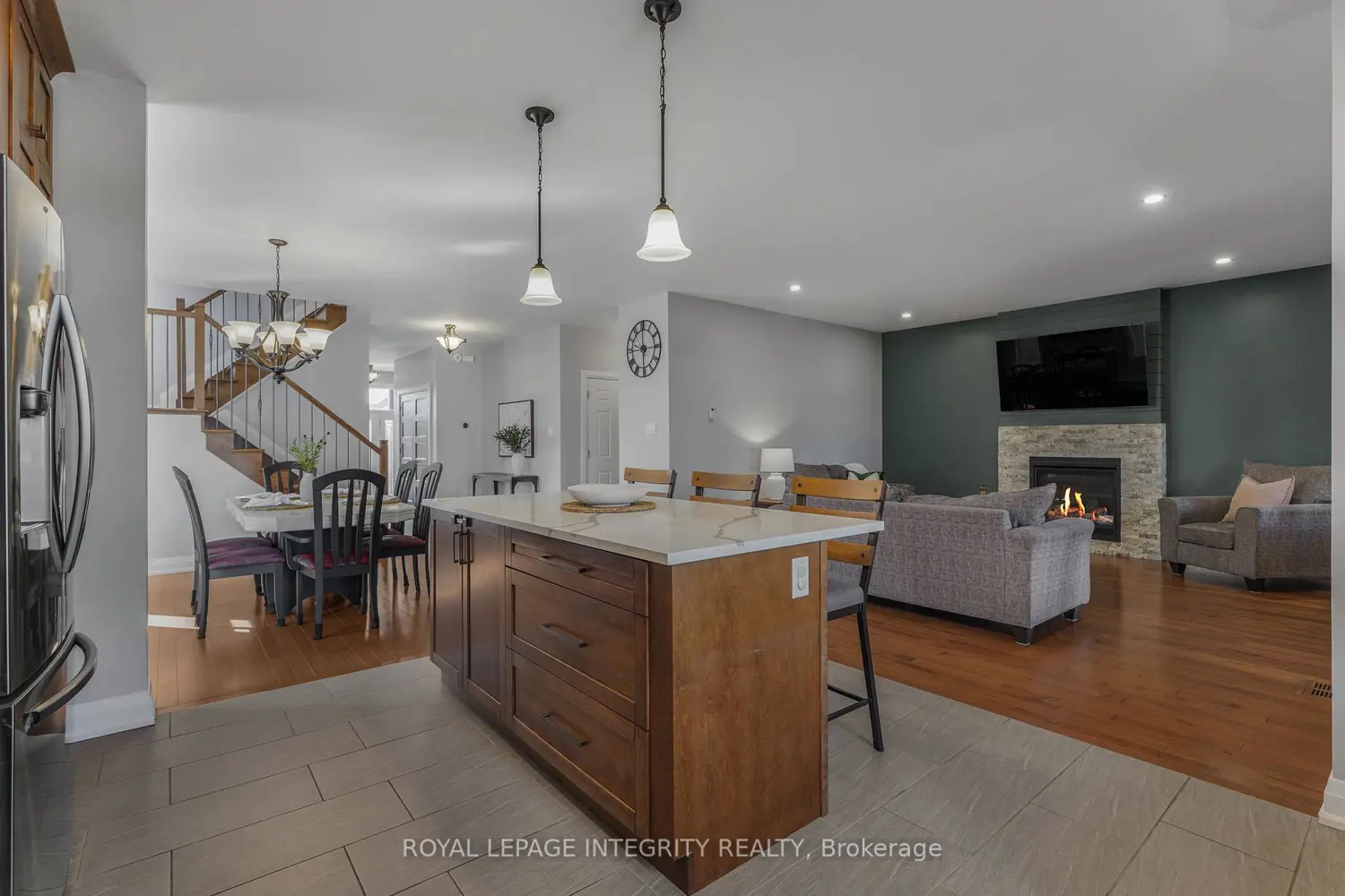 Additional image 7 of 400 Colmar Street