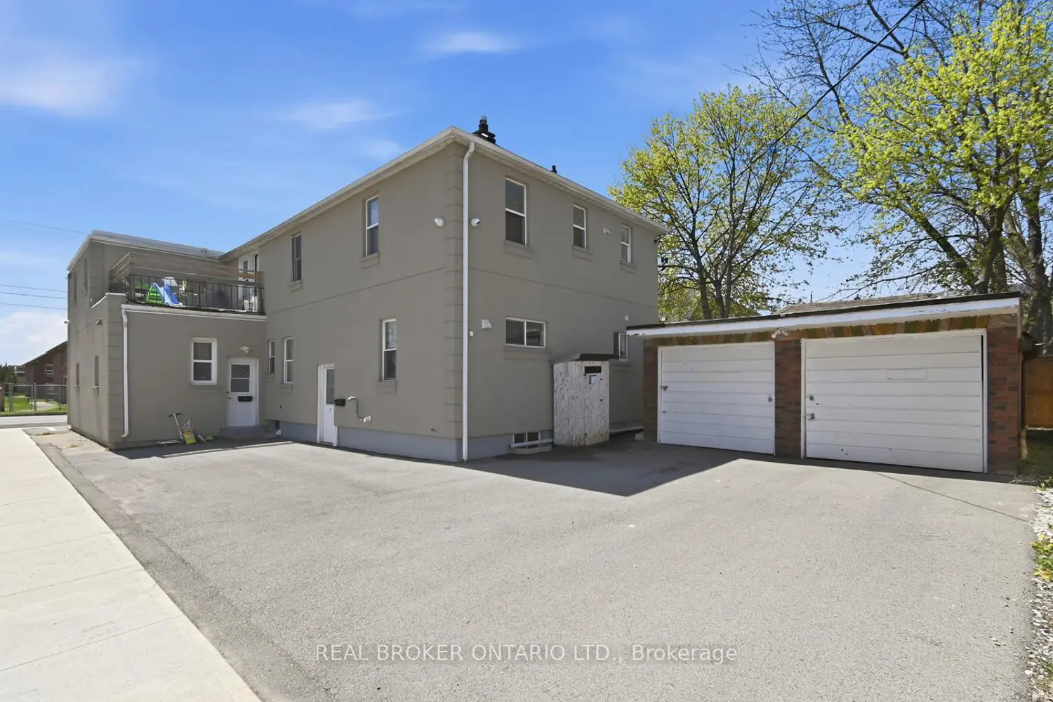 256 Lincoln Street
