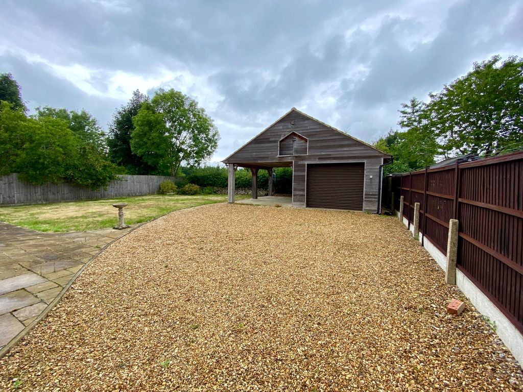 Additional image 2 of 4 bed detached house to rentSlate Drift, Collyweston, Stamford PE9