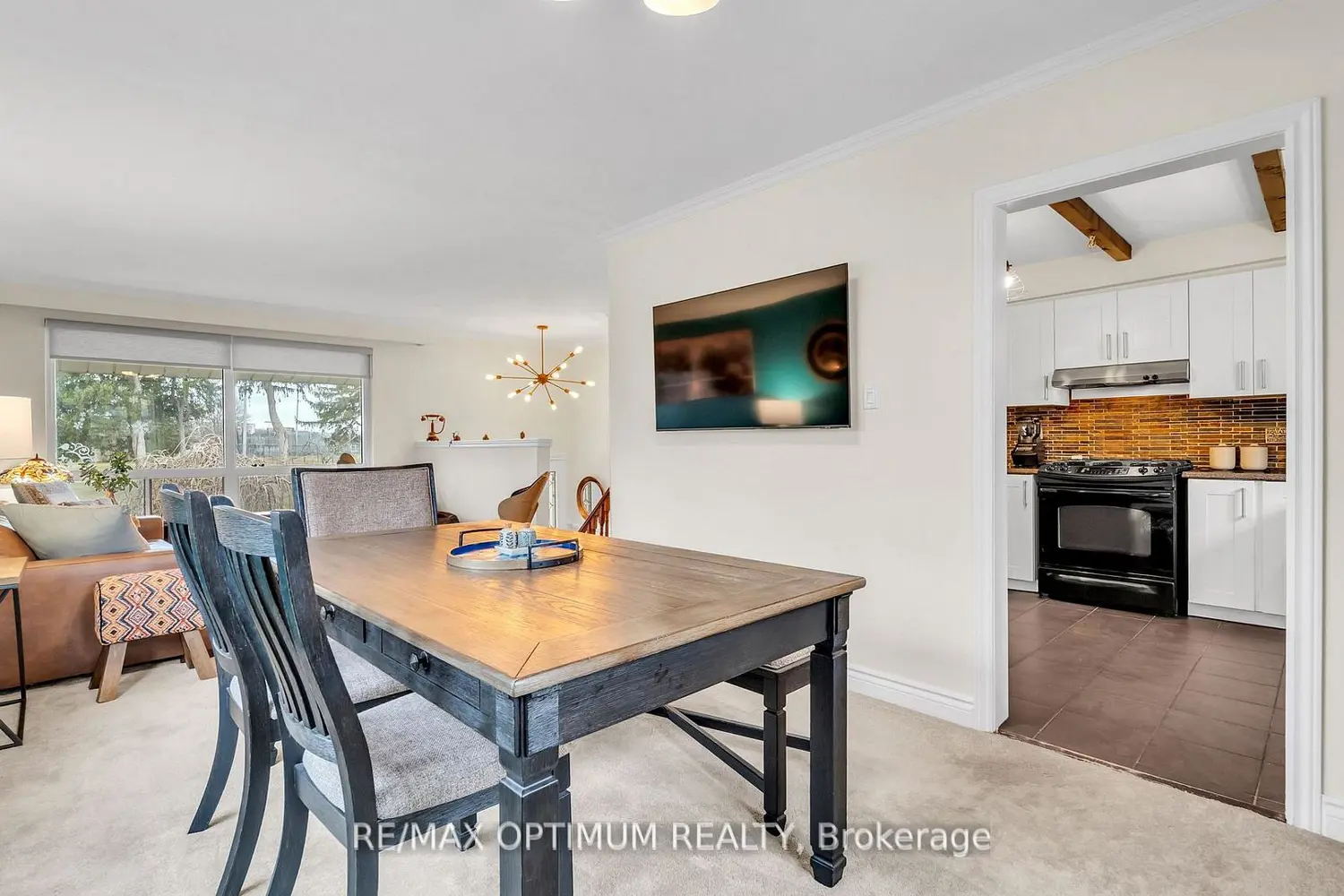 1 Dundee Drive photo 3