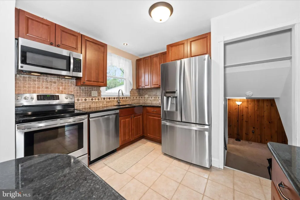 Additional image 7 of 1916 Floral Drive, Wilmington, DE 19810