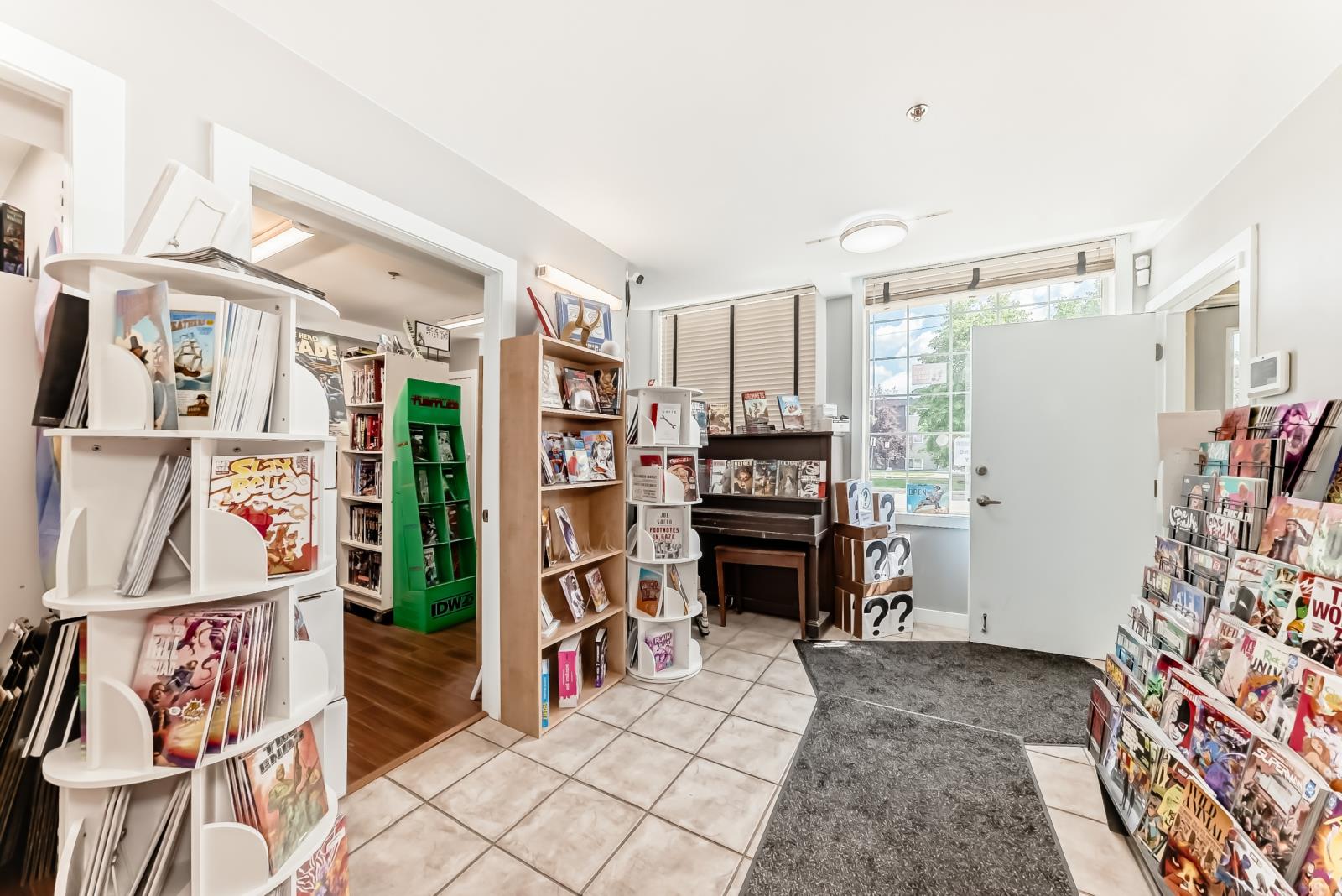 Additional image 5 of 10086 164 Street NW, Edmonton, AB, T5P4Y3
