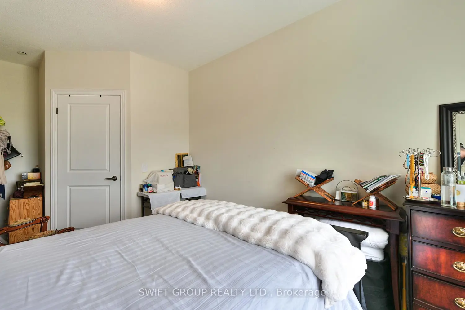 Additional image 18 of 7325 Markham Road 415