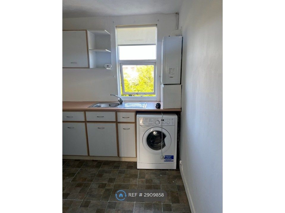 Additional image 8 of 1 bed flat to rentFullarton St, Kilmarnock KA1