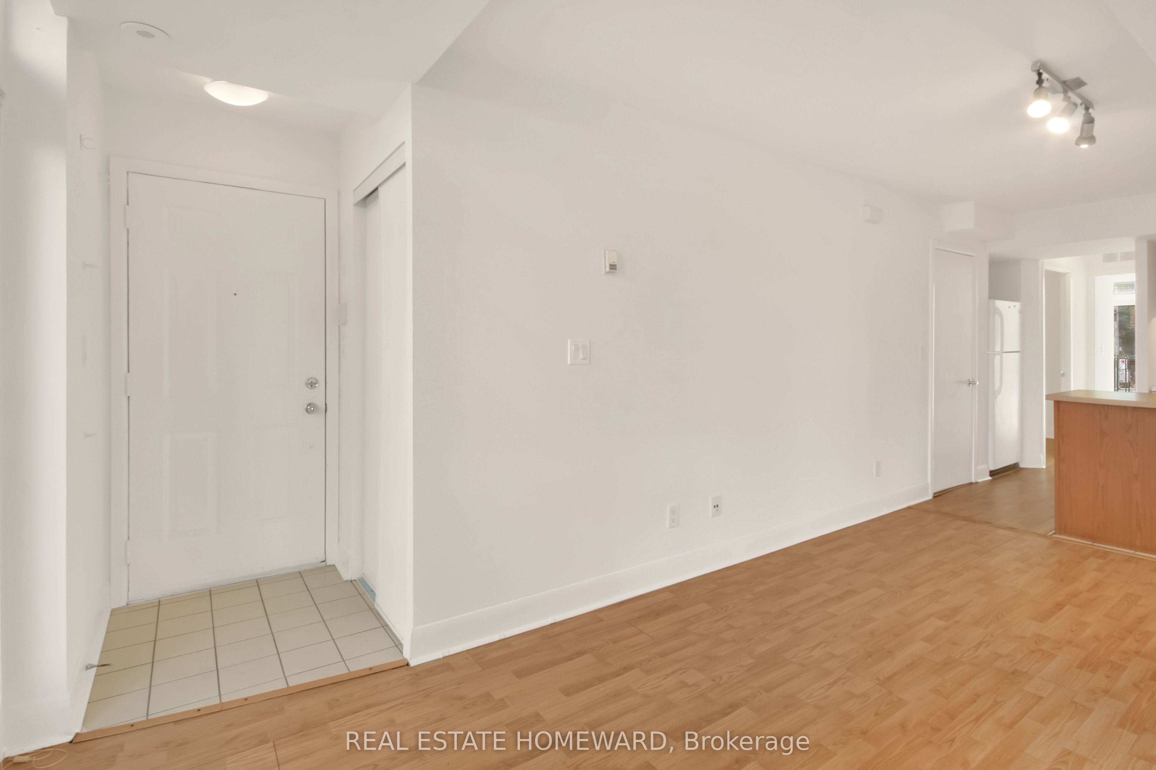 Additional image 4 of 200-415 Jarvis Street, Toronto, ON, M4Y 3C1