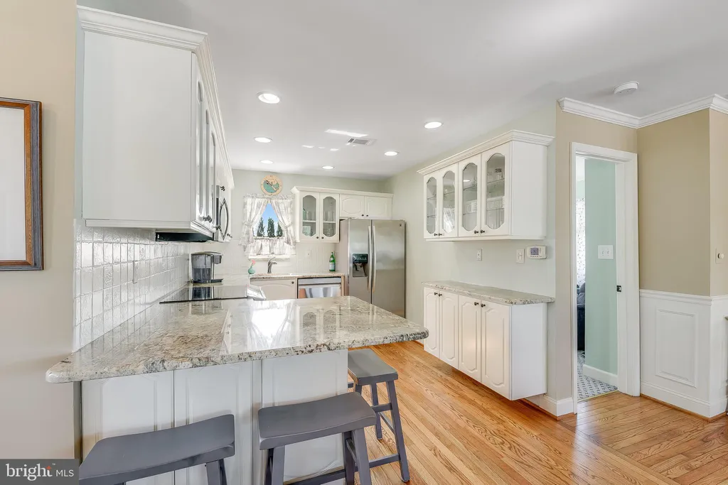 Additional image 12 of 684 N Riverside Drive, Crownsville, MD 21032