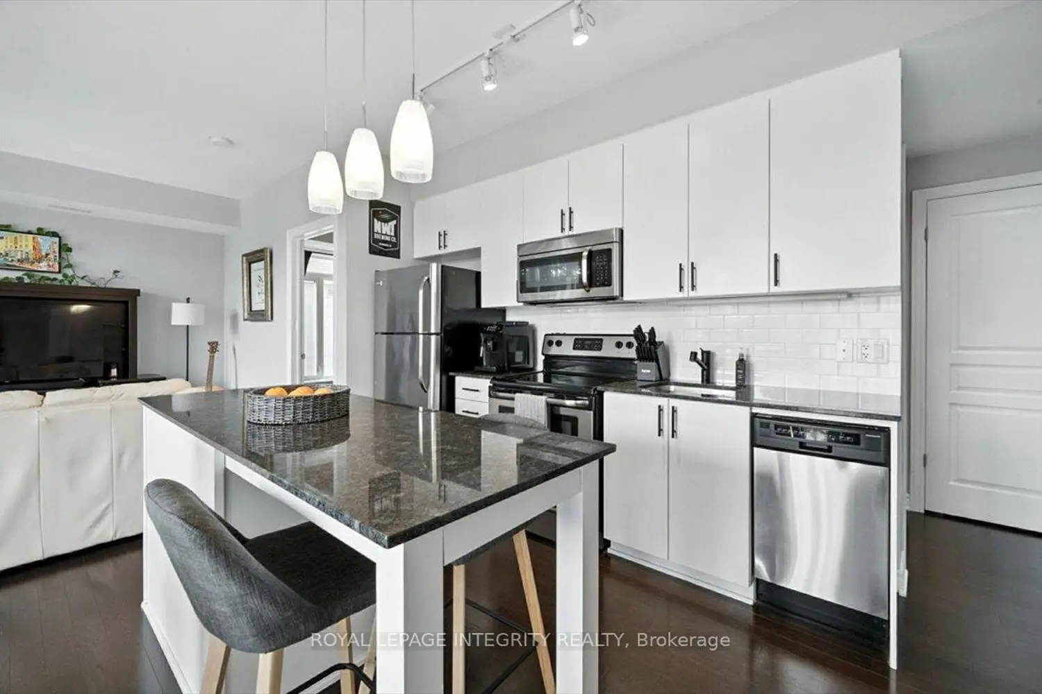 755 Beauparc Private 202 photo 4