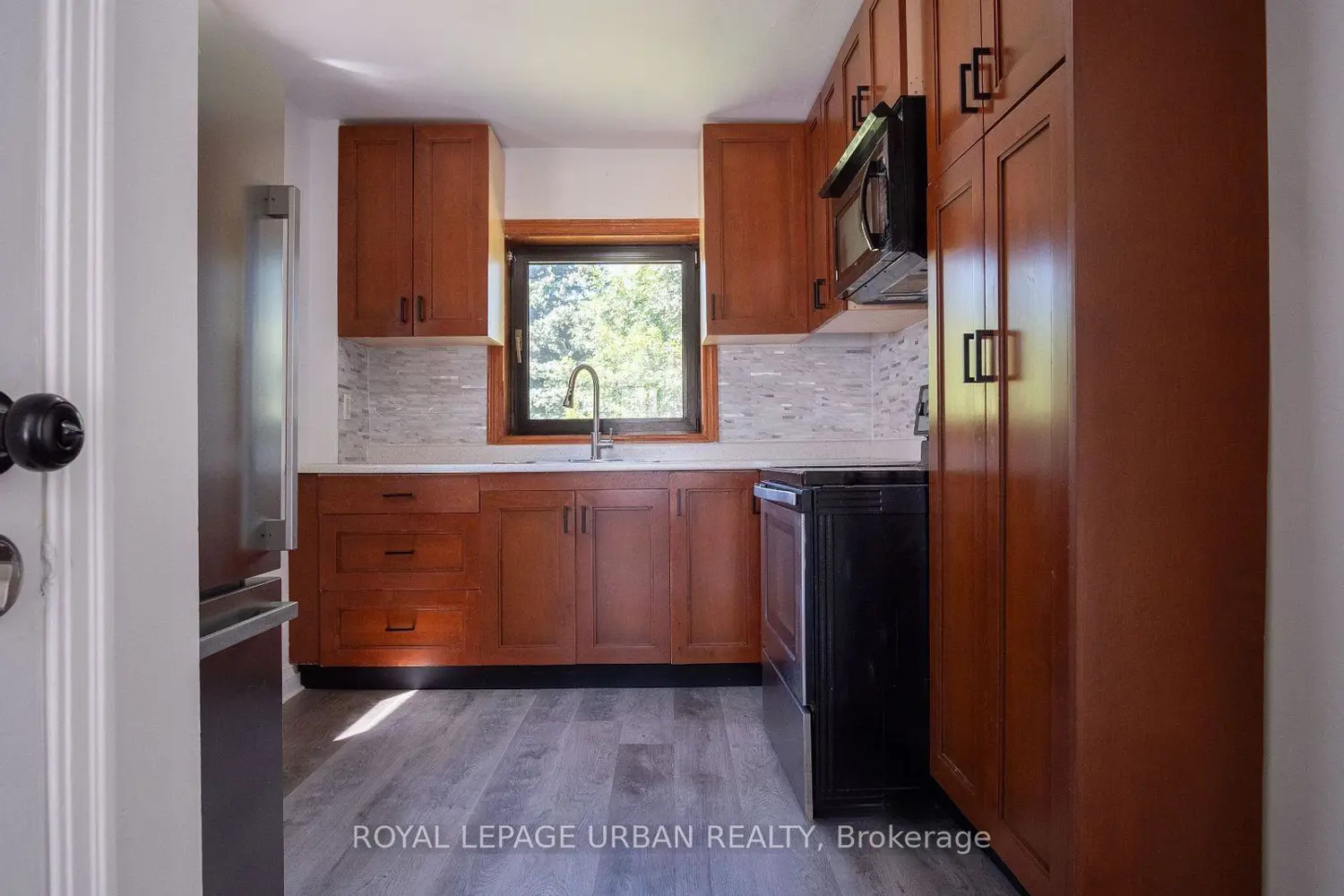 Additional image 3 of 14 Camrose Crescent