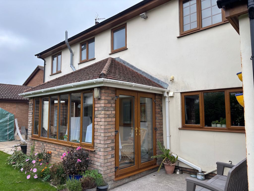 Additional image 16 of 4 bed detached house to rentAdrian Close, Porthcawl CF36