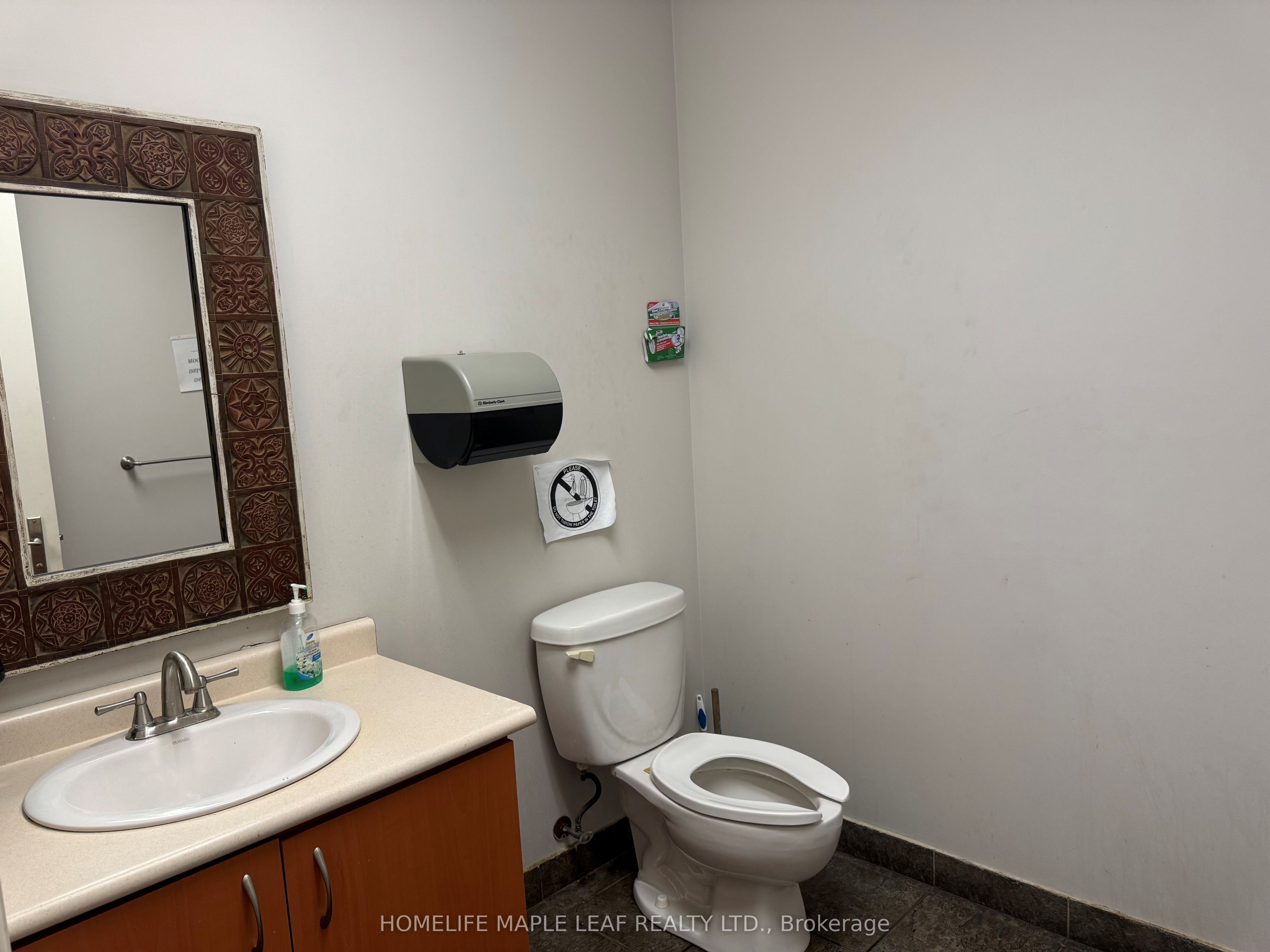 Additional image 6 of 202-7175 Tomken Road, Mississauga, ON, L5S 1P3