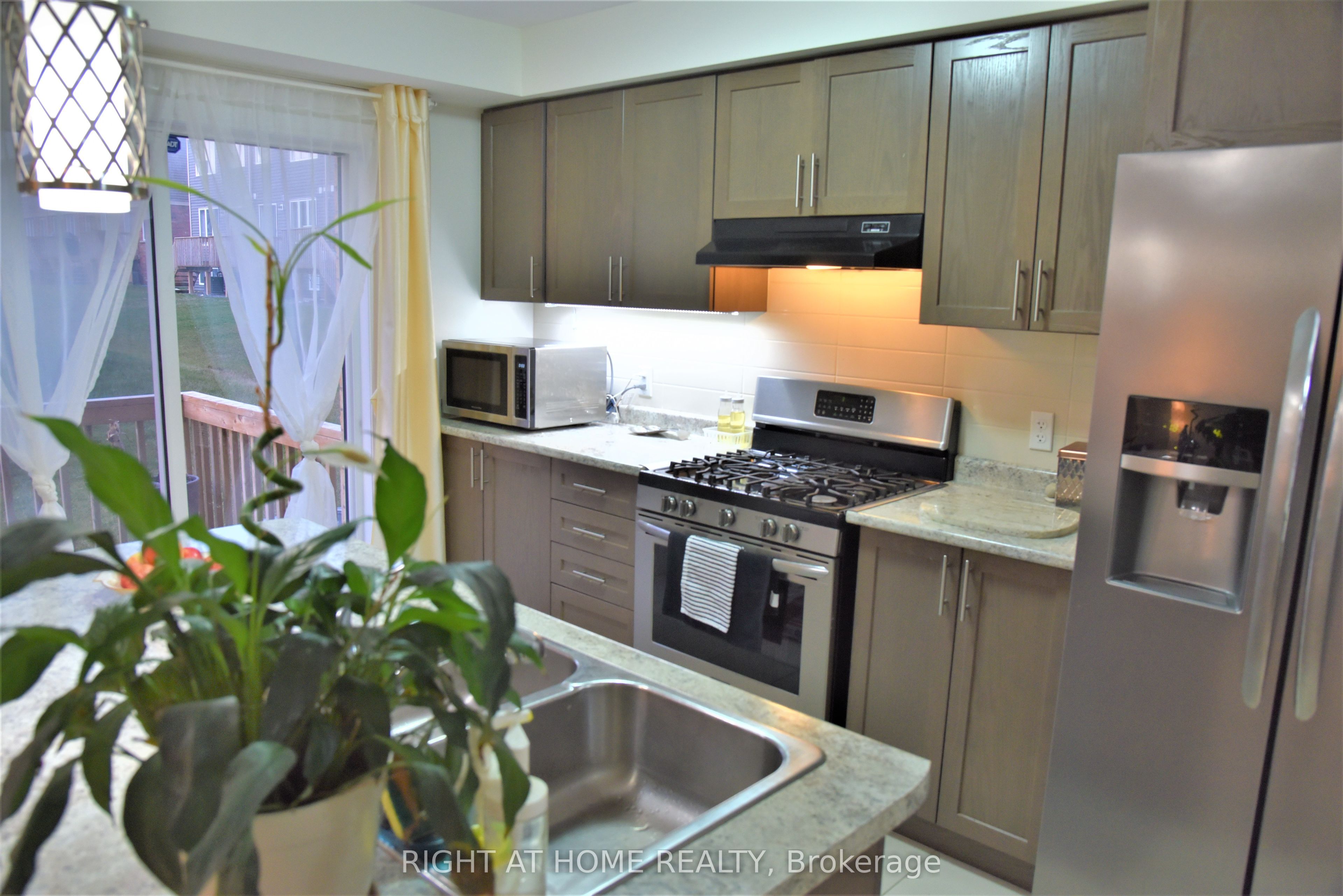 Additional image 5 of 98 Nearco Gate, Oshawa, ON, L1L 0J5