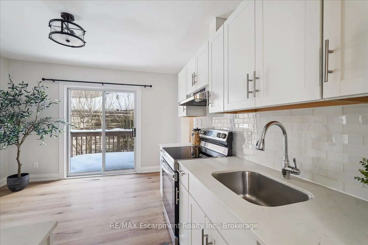 Additional image 8 of 135 Deane Avenue