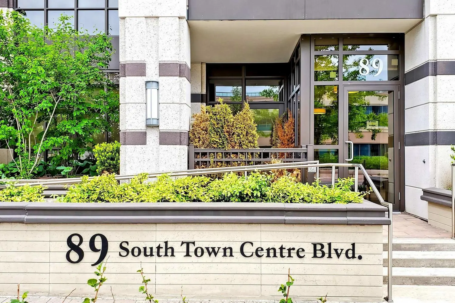 Additional image 3 of 89 South Town Centre Boulevard 705