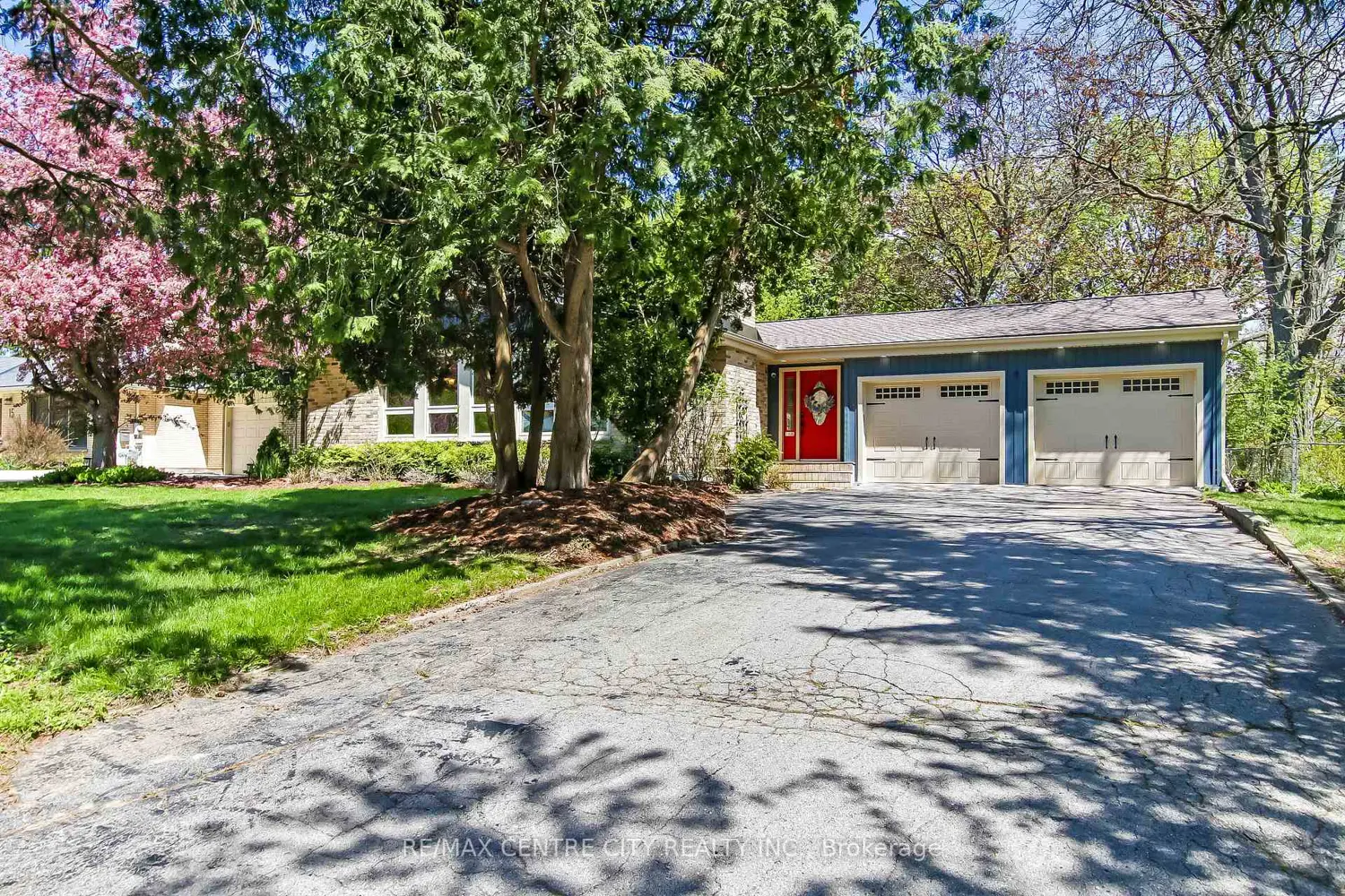 9 Heathcote Avenue