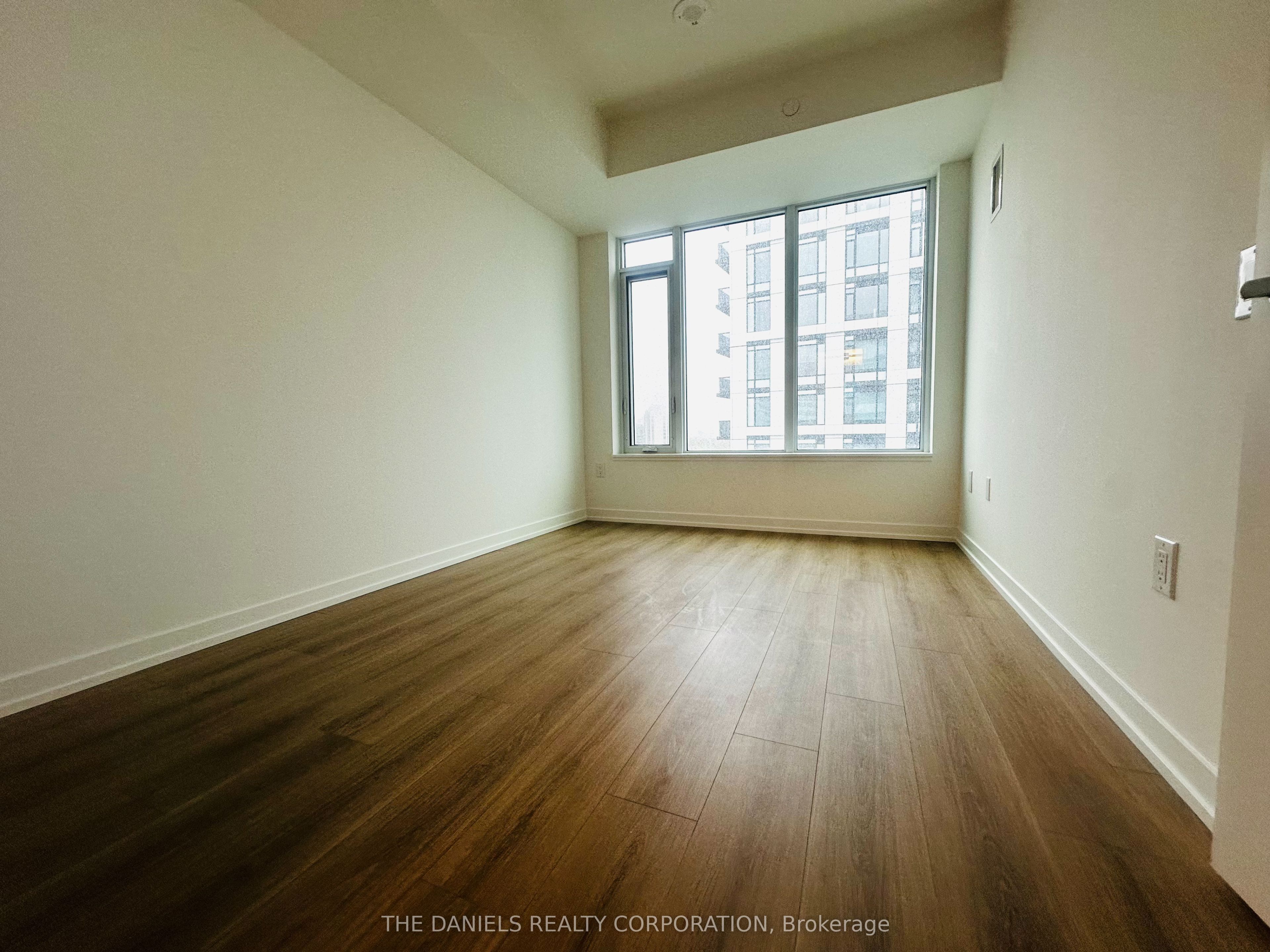 Additional image 3 of 1204-2485 Eglinton Avenue W, Mississauga, ON, L5M 2T1