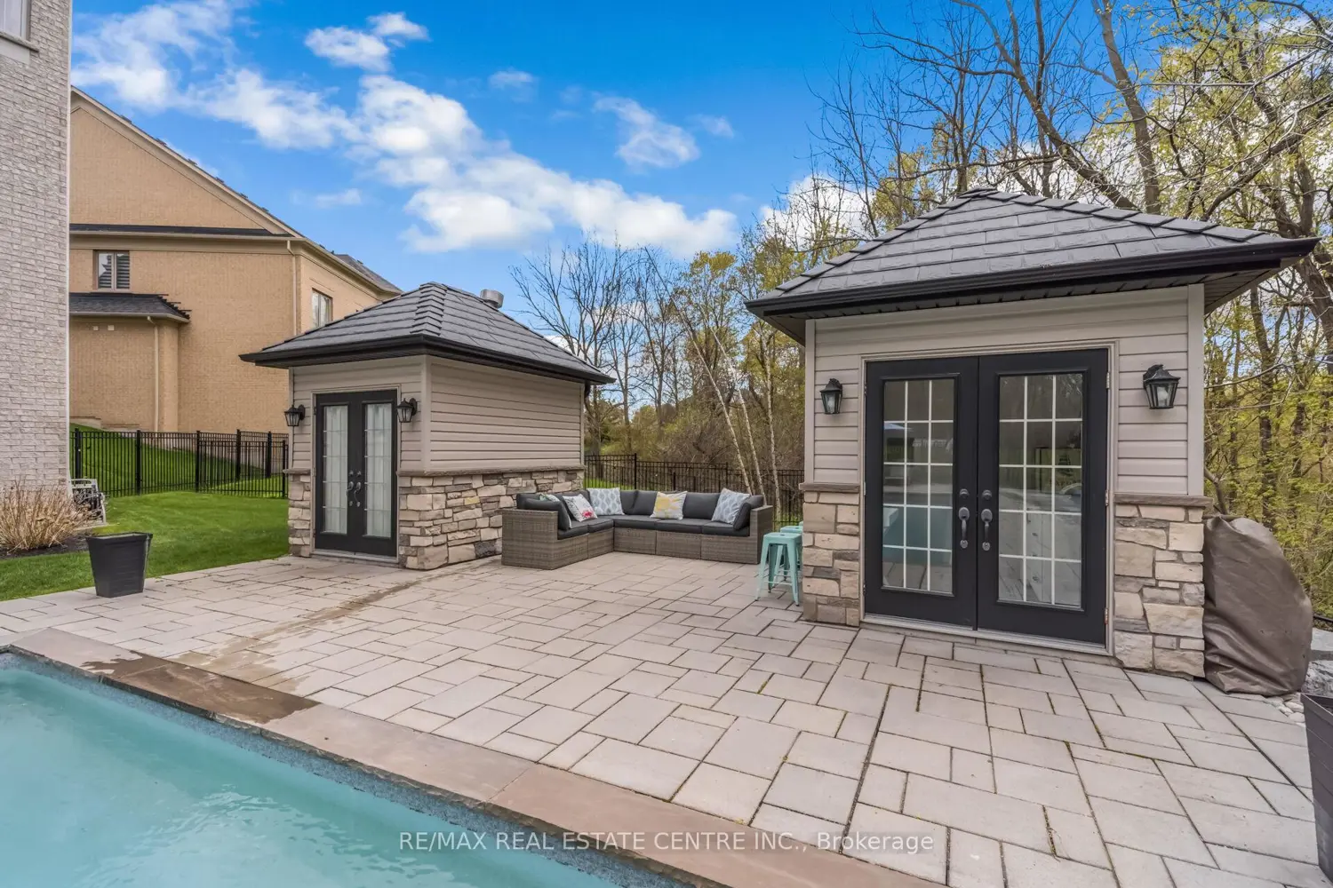 Additional image 19 of 14 Canis Street