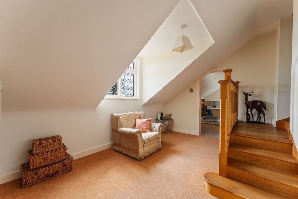 Additional image 9 of 4 bed detached house to rentStock Lane, Landford, Salisbury SP5