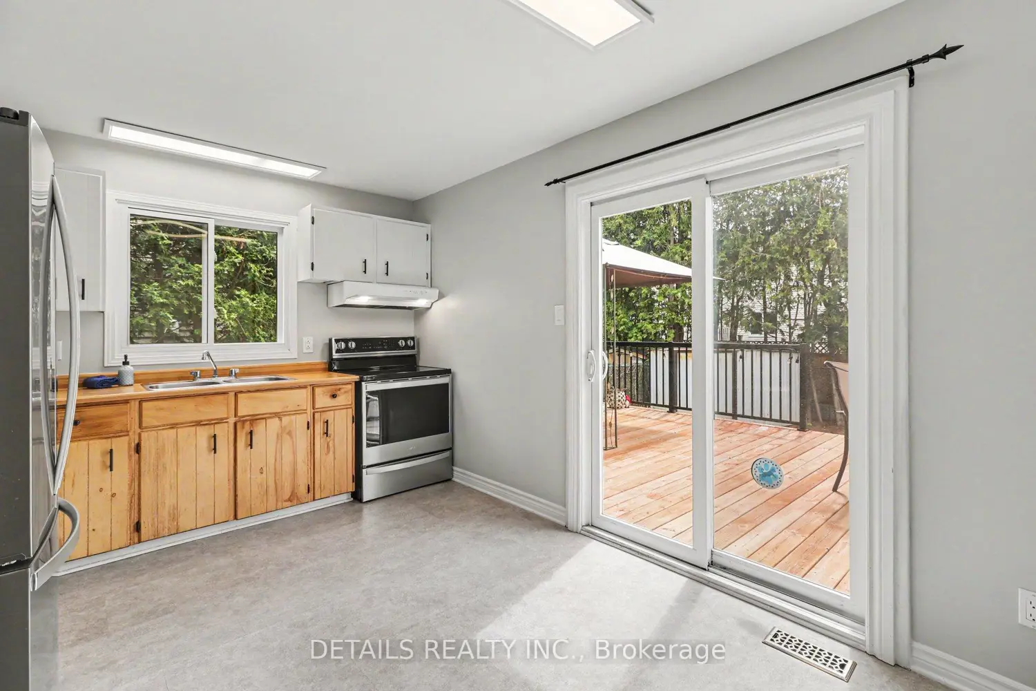 1078 St Jovite Ridge photo 5