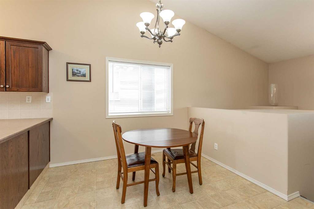 Additional image 5 of 109 Inglewood Drive, Red Deer, AB, T4R 0B2