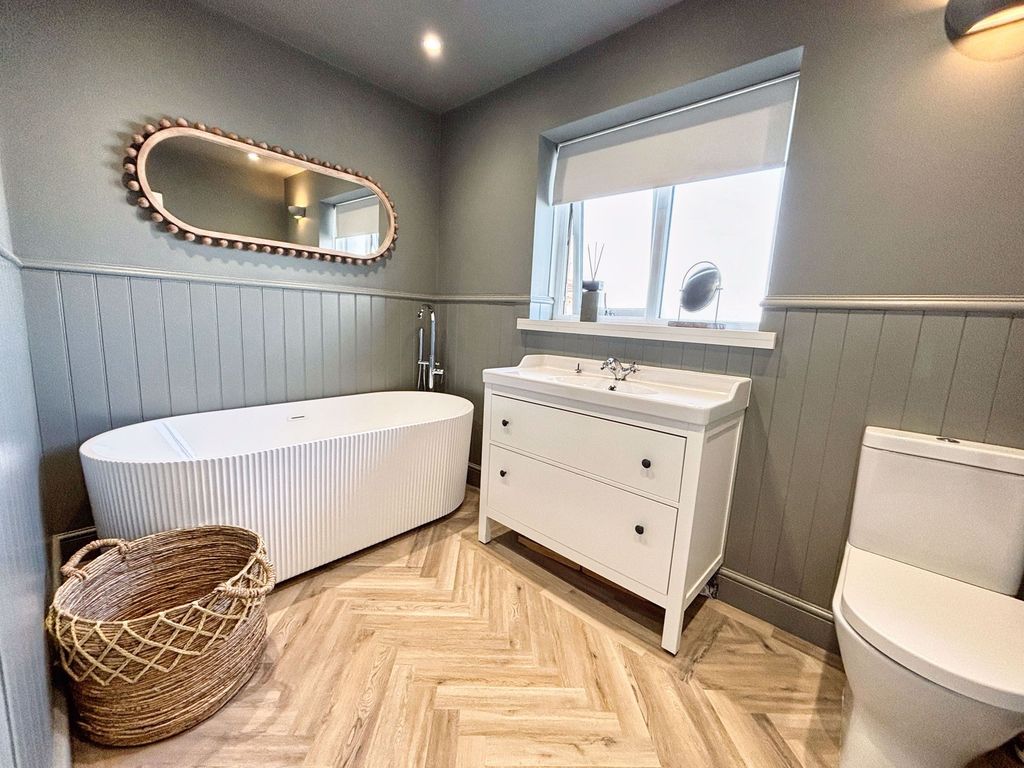 Additional image 27 of 4 bed detached house for saleCarlton Place, Porthcawl CF36