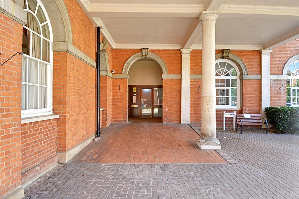 Additional image 14 of 1 bed flat for saleChauncy Court, Hertford SG14